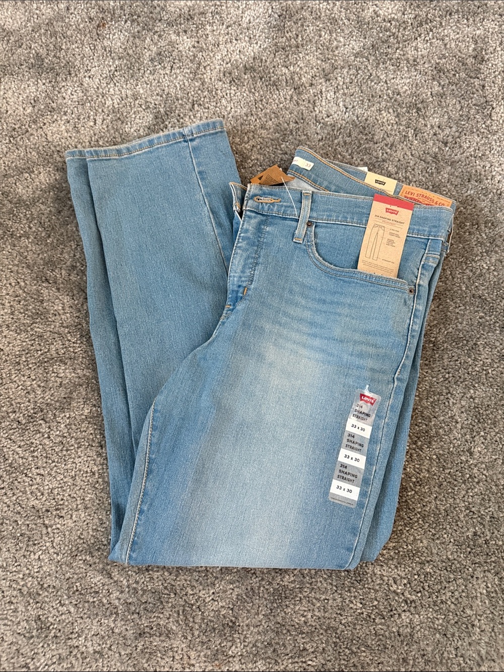 Levi's Women's Light Blue Straight-Leg Jeans